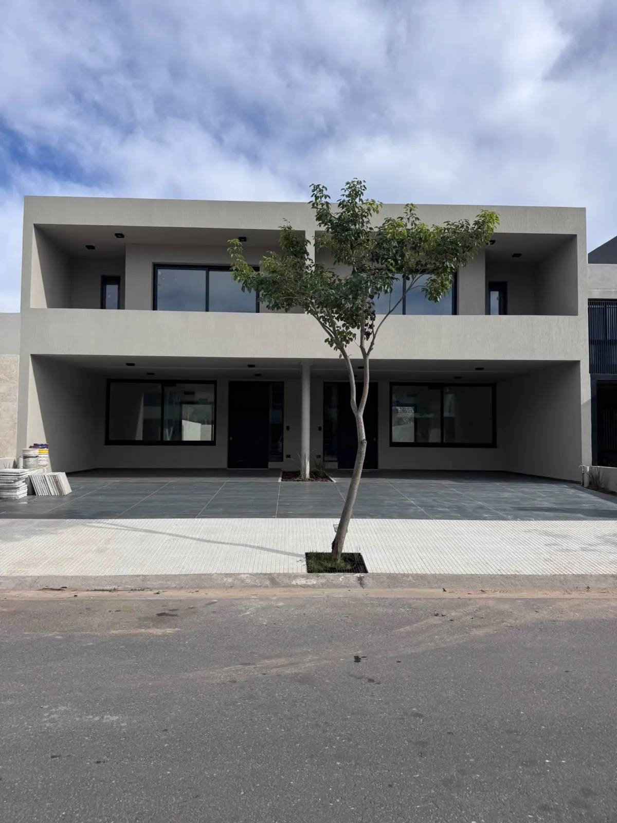 ESPECTACULAR DUPLEX A ESTRENAR LA LUISITA