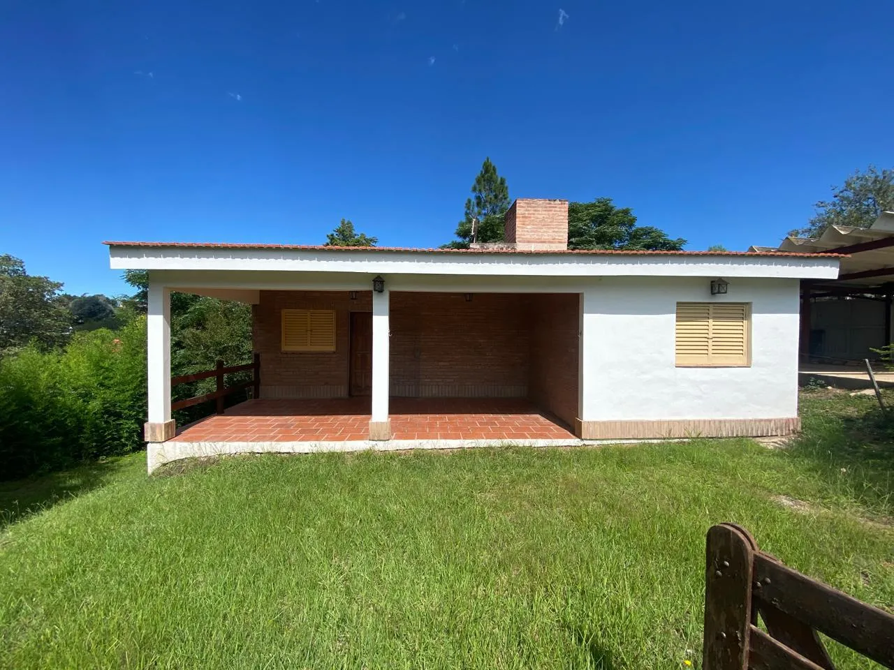 CASA A 100 METROS DEL RIO LOS CHORRILLOS. ESTANCIA VIEJA- LOTE 668 MTS.