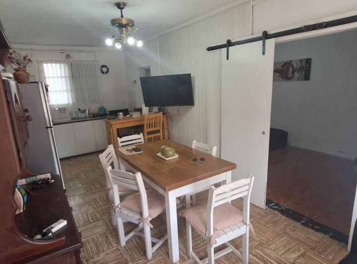 Casa · 97m² · 4 Ambientes · 1 Cochera