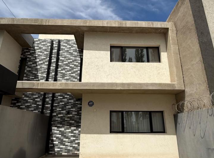 Departamento · 100m² · 3 Ambientes · 1 Cochera