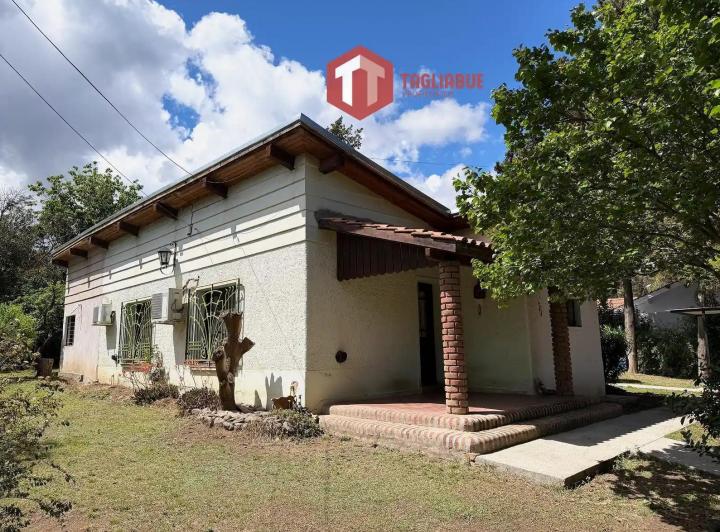 Casa · 150m² · 5 Ambientes · 1 Cochera