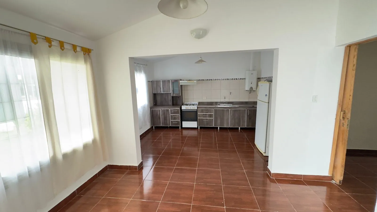 CASA MARQUES DE SOBREMONTE - 2 DORM - ESCRITURA - PLANOS