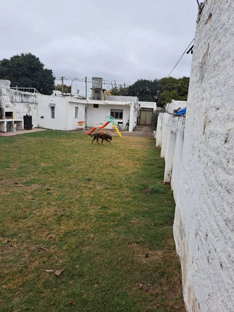 CASA EN VENTA - BARRIO JARDIN