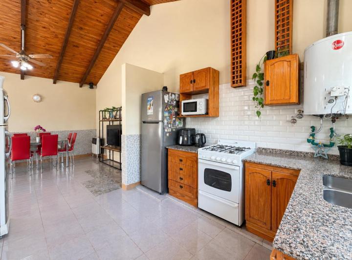 Casa · 142m² · 4 Ambientes · 1 Cochera