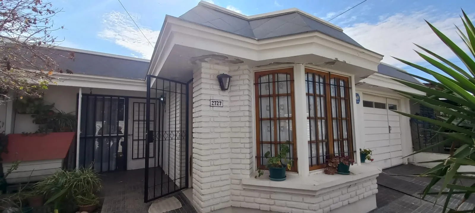 CASA 3 DORMIS APTA CREDITO CON PILETA CERVECEROS