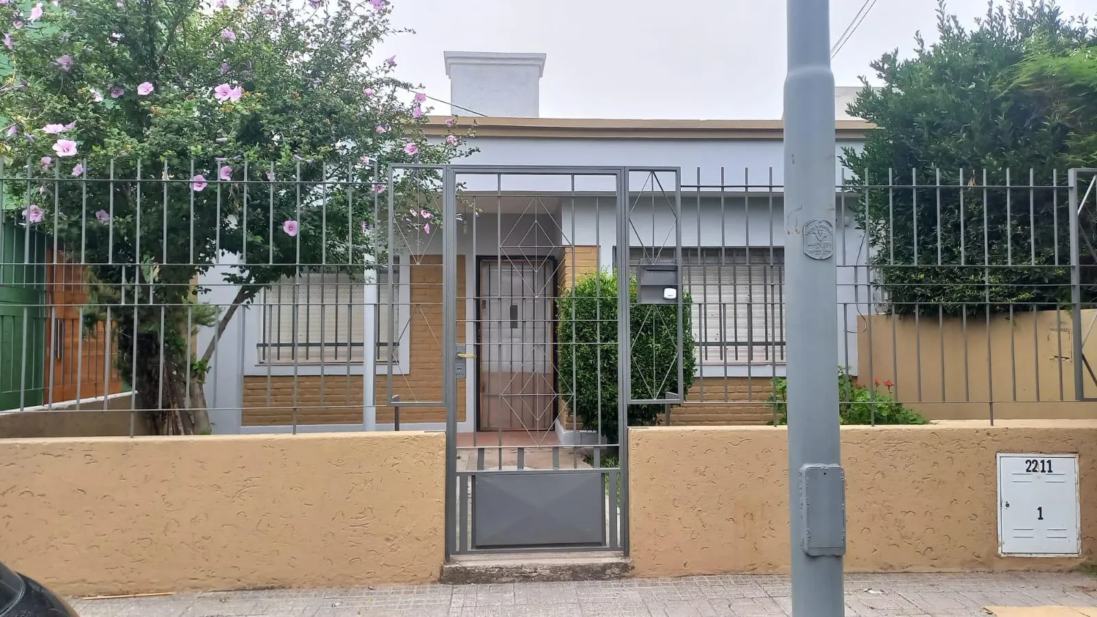 APTO CRÉDITO Rosedal 2 dormitorio y patio con renta