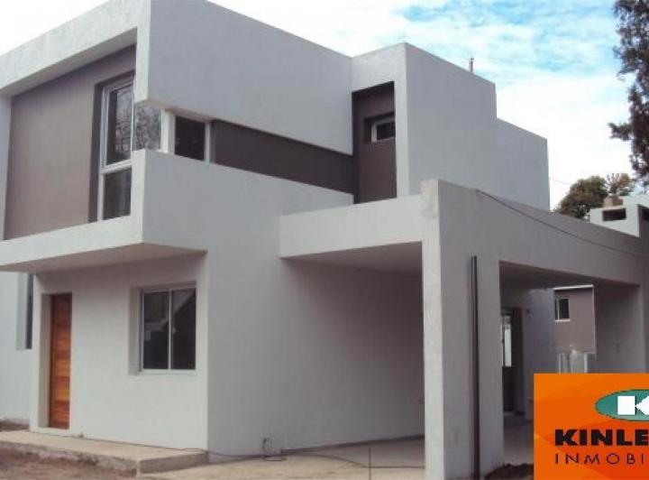 Casa · 131m² · 4 Ambientes · 1 Cochera