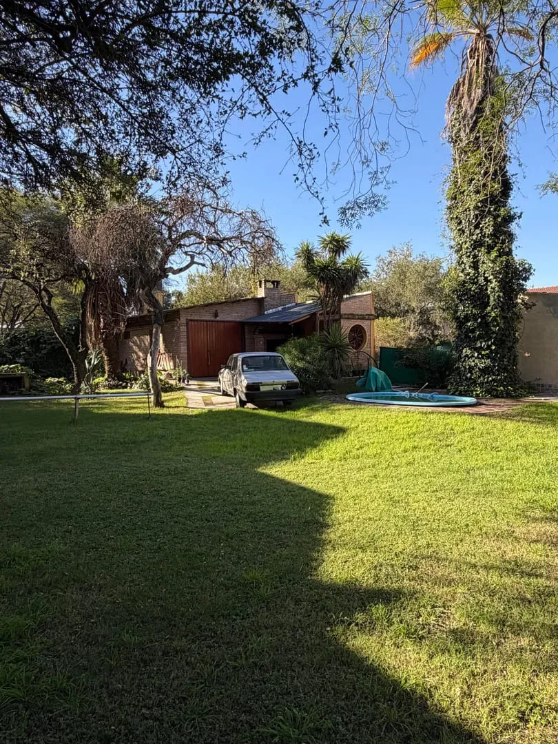 Se vende hermosa CASA de 3 dormitorios + quincho/depto en El Talar de Mendiolaza
