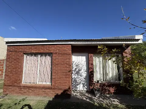 Casa en pueblo general belgrano