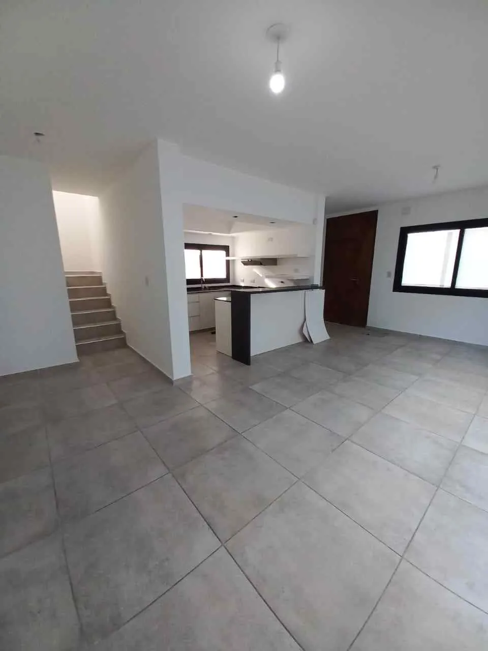 LOMAS DEL CHATEAU- ALQUILER DUPLEX 2 DORM