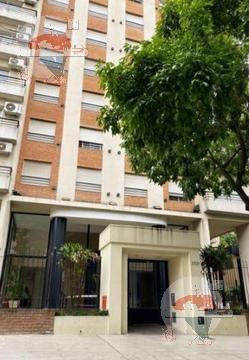 Departamento · 200m² · 3 Ambientes · 4 Cocheras