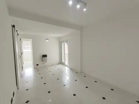 Departamento en alquiler de dos dormitorios con baulera en rosario centro