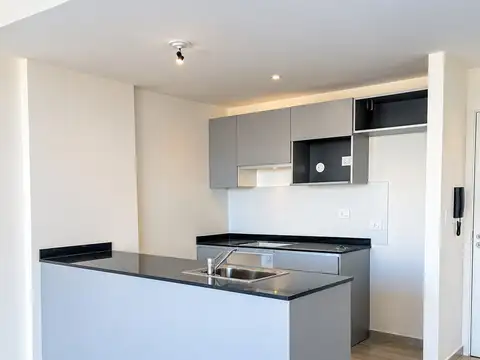 Garden inn puerto: 1 dormitorio, balcón y cochera