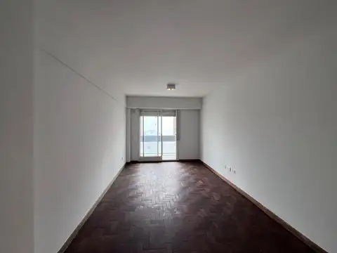Alquiler - departamento 2 dormitorios con balcón y vista despejada - rosario centro.