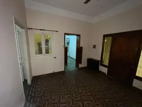 Alquiler casa de pasillo 2 dormitorios más comodín echesortu
