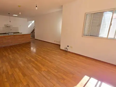 Casa en planta alta con terraza exclusiva | 2 dormitorios | barrio echesortu