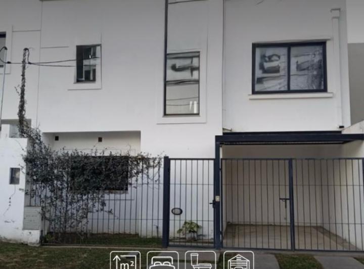 Casa · 140m² · 3 Dormitorios · 1 Cochera
