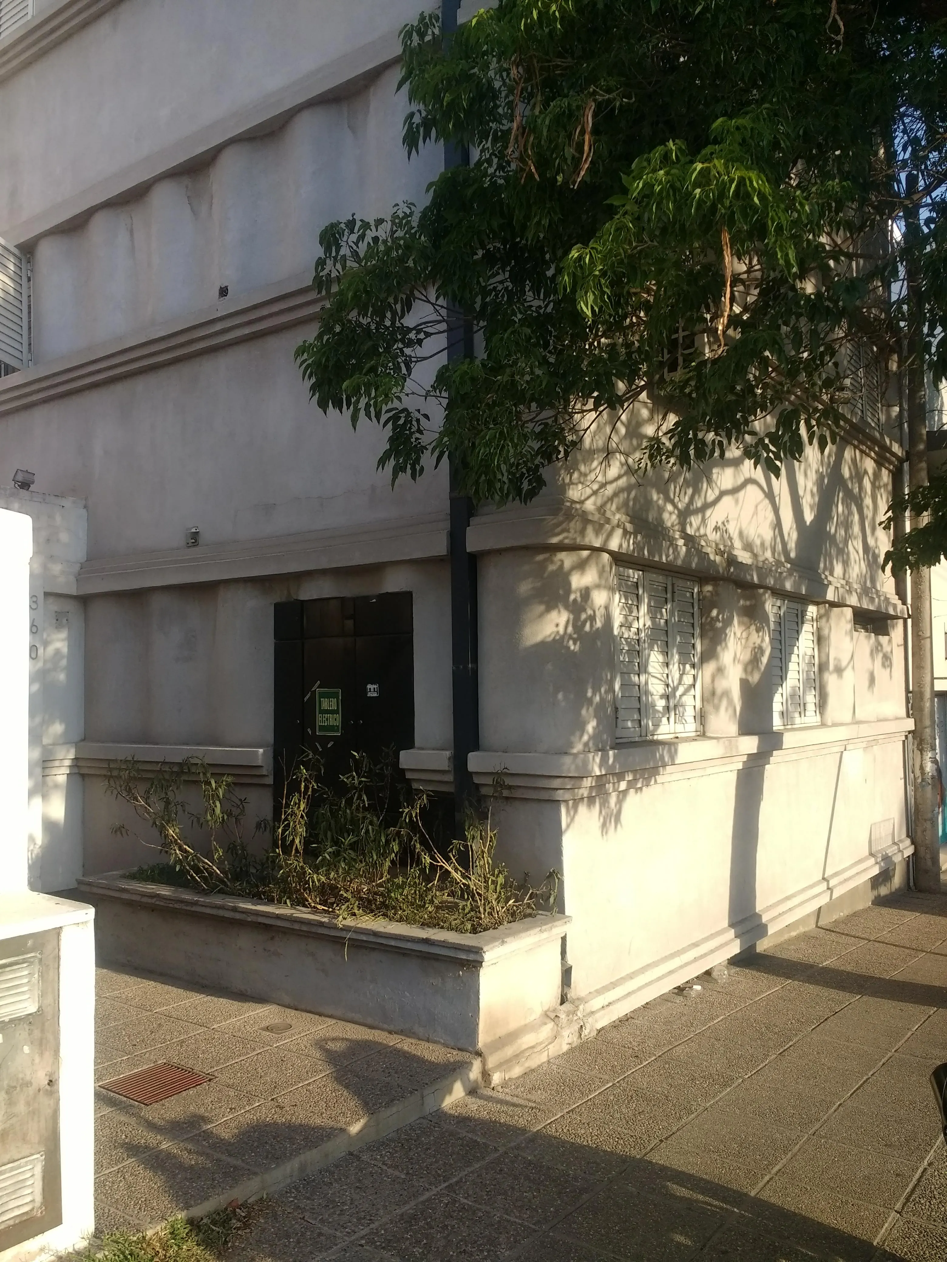 Av. Patria 360, 2 dormitorios.
