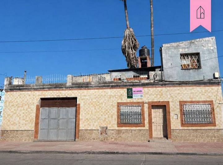 Casa · 96m² · 6 Ambientes · 1 Cochera