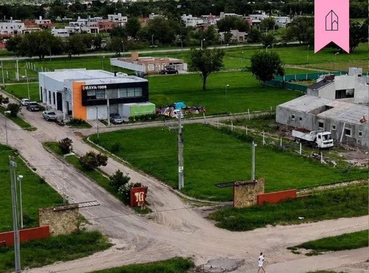 Terreno · 375m²