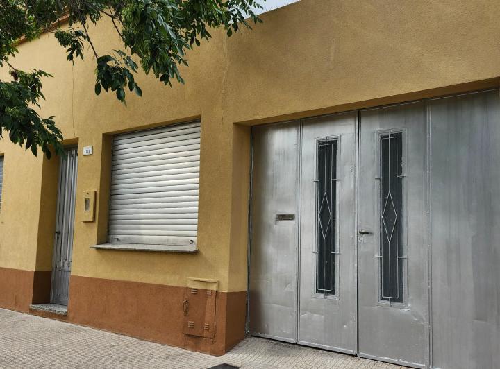 Casa · 90m² · 4 Ambientes · 2 Cocheras