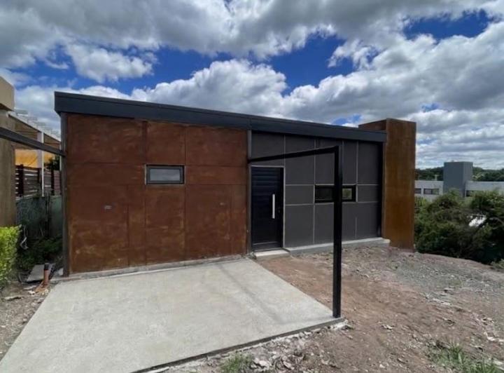 Casa · 65m² · 4 Ambientes