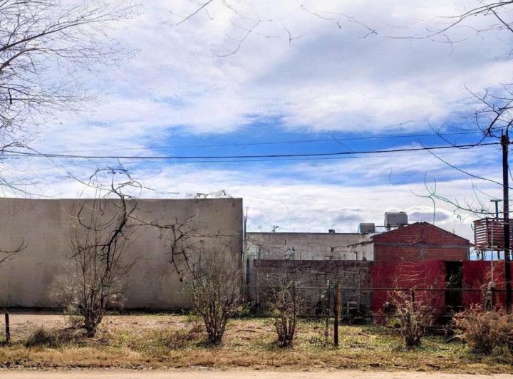 Terreno · 337m²