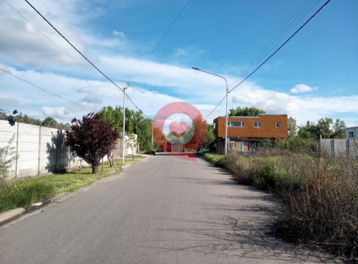 Terreno · 300m²