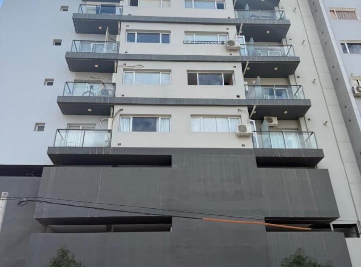 Departamento · 80m² · 3 Ambientes · 1 Cochera