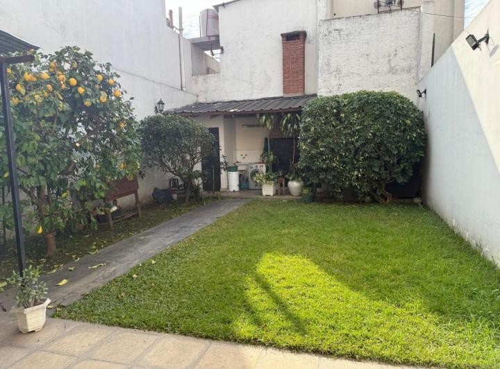 PH · 201m² · 4 Ambientes · 1 Cochera