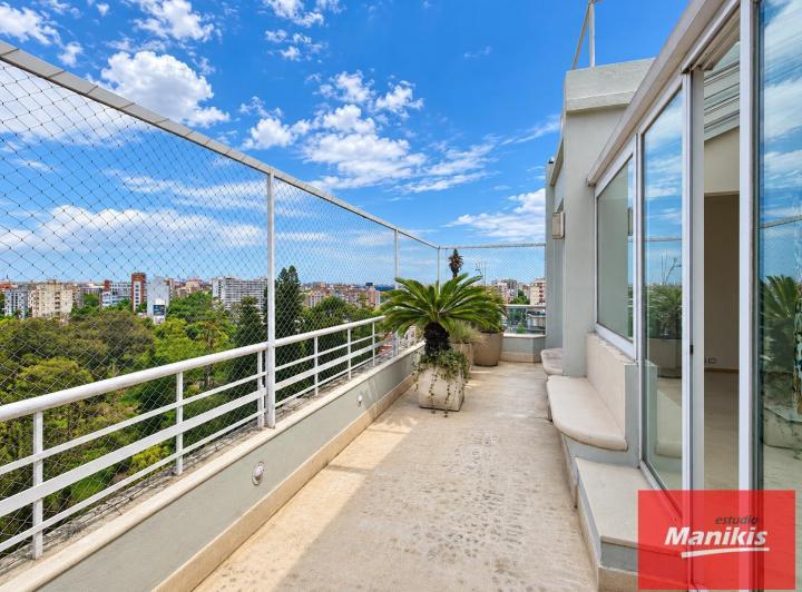 Departamento · 200m² · 5 Ambientes