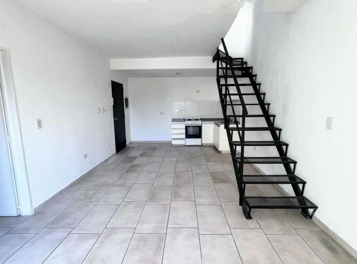 Departamento · 50m² · 2 Ambientes · 1 Cochera