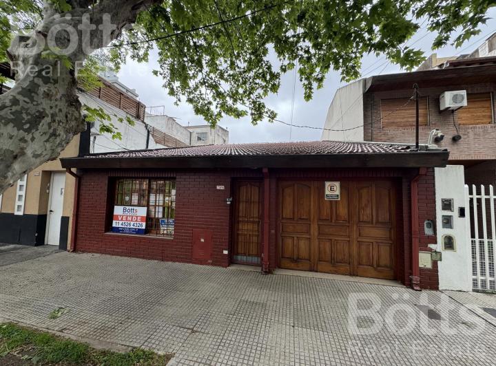 Casa · 170m² · 6 Ambientes