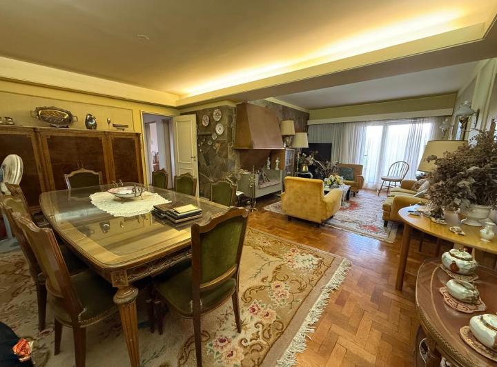 Departamento · 121m² · 6 Ambientes · 1 Cochera