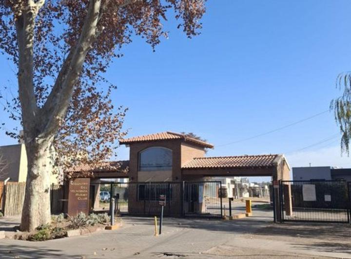 Terreno · 663m²