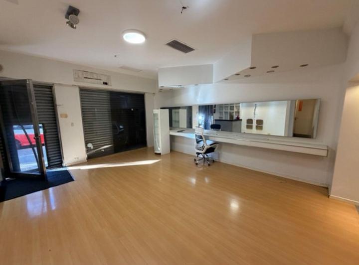 Local comercial · 69m²