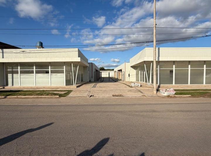 Local comercial · 66m²