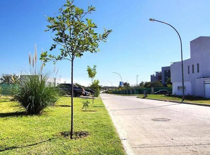 Terreno · 380m²