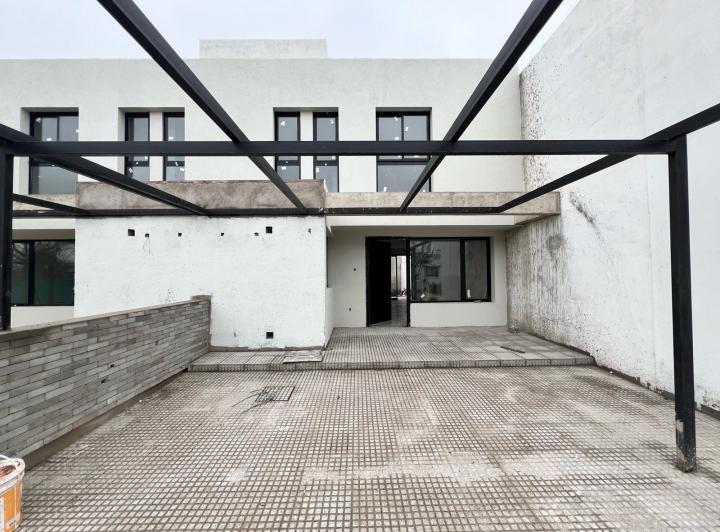 PH · 180m² · 3 Dormitorios · 2 Cocheras