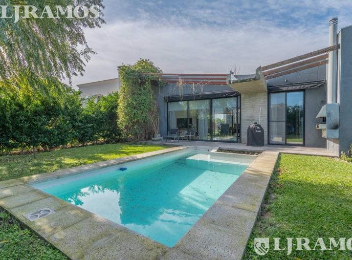 Casa · 138m² · 5 Ambientes