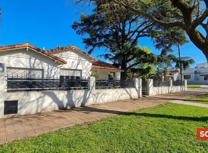 Casa · 116m² · 6 Ambientes