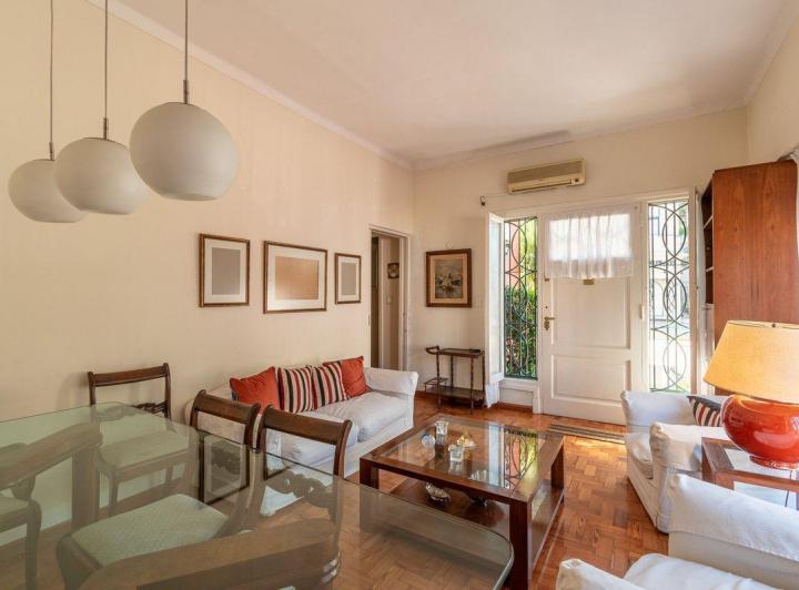 Casa · 100m² · 5 Ambientes