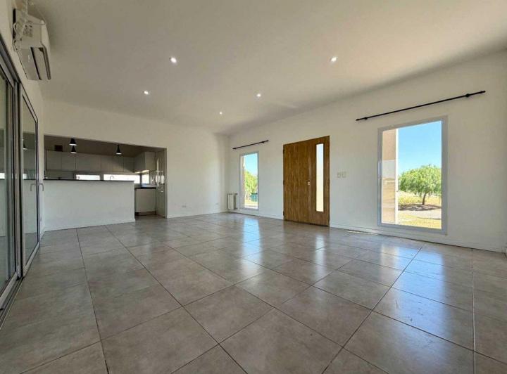 Casa · 141m² · 4 Ambientes · 1 Cochera