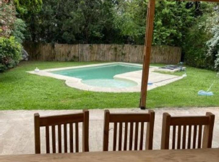 Casa · 160m² · 4 Ambientes
