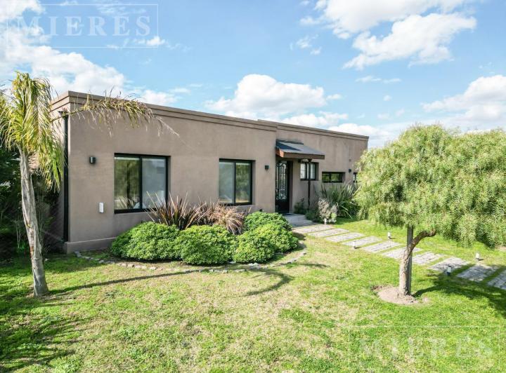 Casa · 147m² · 4 Ambientes