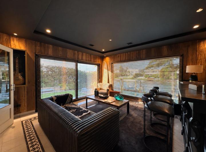 Casa · 280m² · 5 Ambientes · 3 Cocheras
