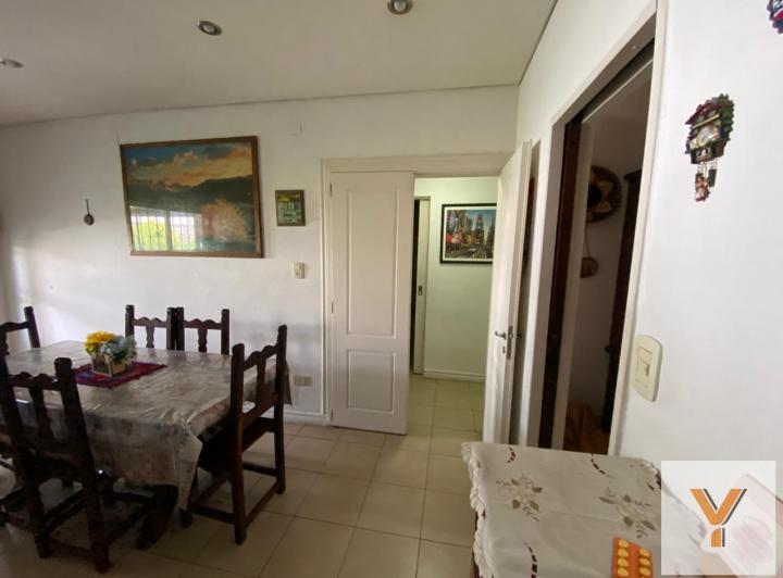 Casa · 170m² · 7 Ambientes