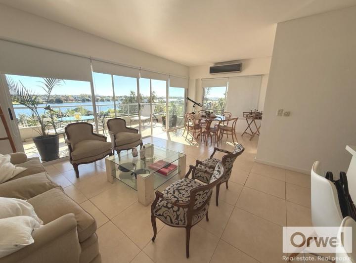 Departamento · 88m² · 3 Ambientes · 2 Cocheras