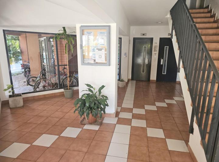 Departamento · 41m² · 2 Ambientes · 1 Cochera