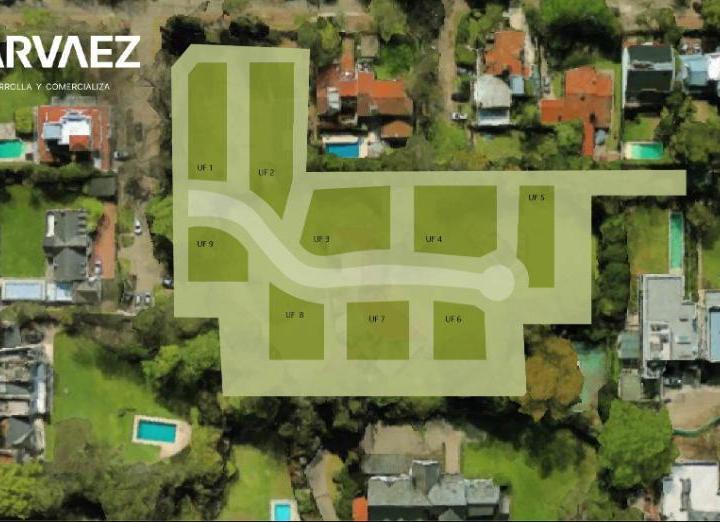 Terreno · 893m²